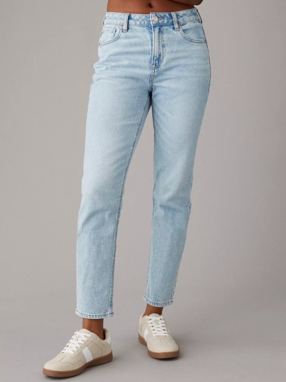 American Eagle Mom Jean